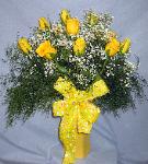 01Q Anniversary 12 Yellow Roses Arranged